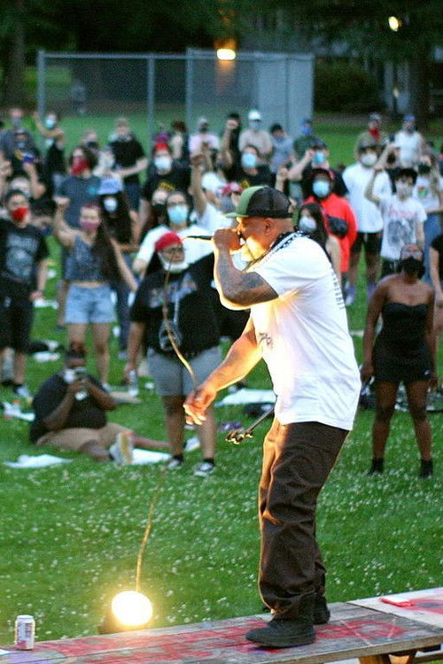 Миц Цренсхаw