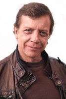 Хумберто Солóрзано