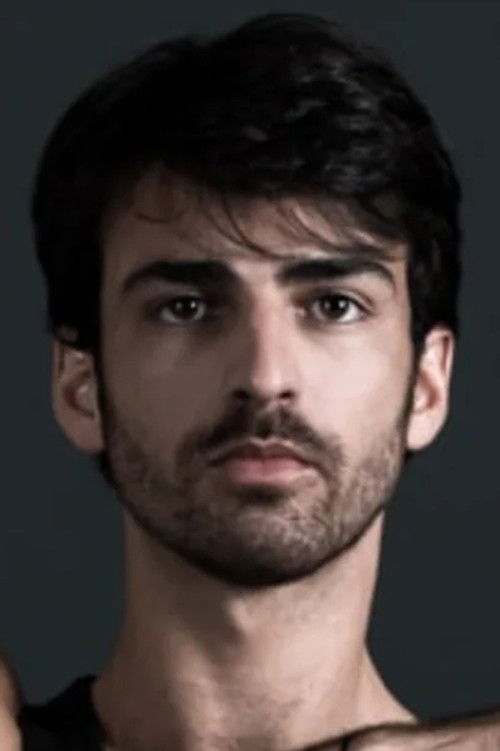 Аллистер Мадин