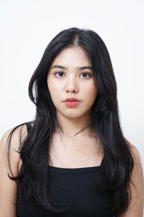 Надине Адйла