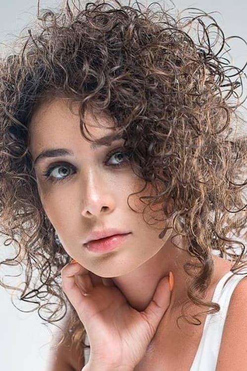 Санура Цəфəрова