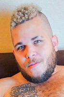 Цлаусе Номи