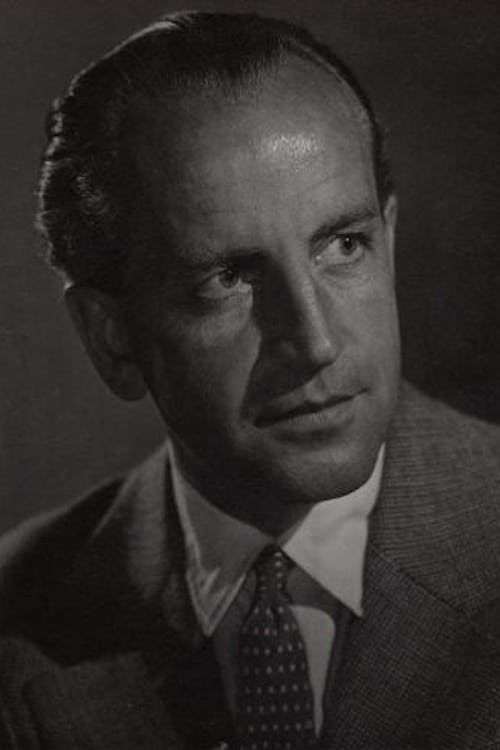 Иствáн Сзőтс