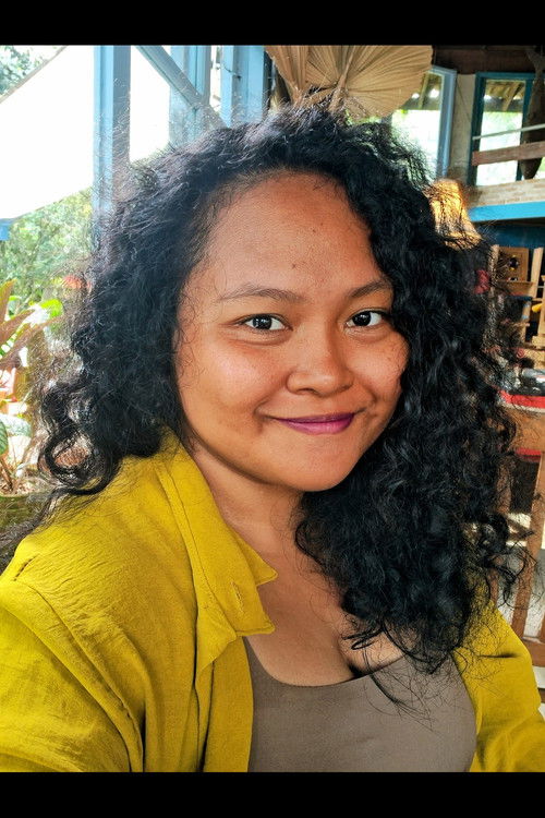 Гладхйс Е. Сйахутари