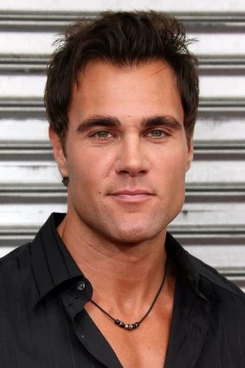 Jустин Лопез