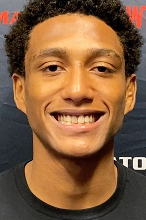 Jайлон Батес