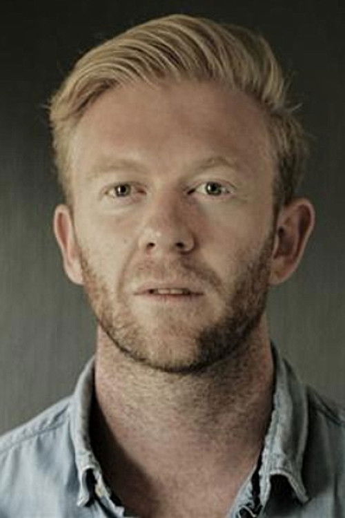 Бретт Мицхаел Иннес