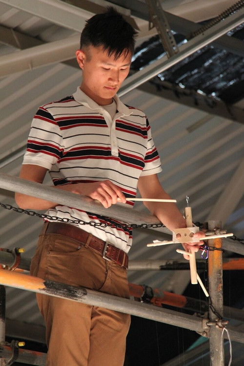 Jустин Т. Лее