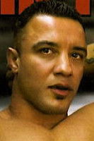 Травис Схот