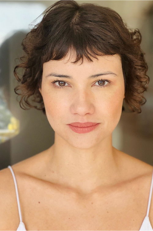 Алине Флорес