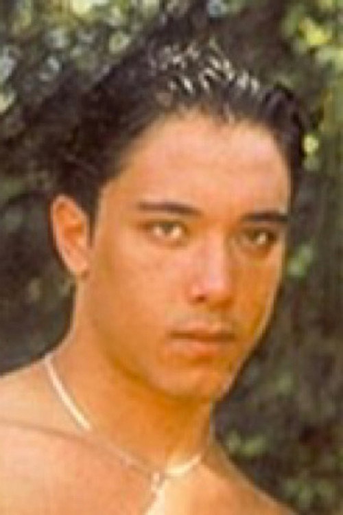 Хенриqуе Валадарес