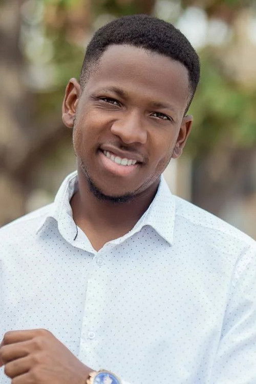 Аарон Адатси