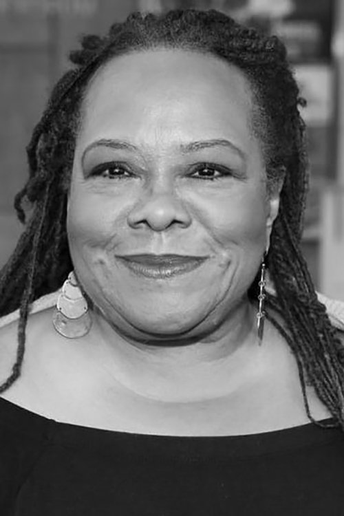  Армелия Маккуин