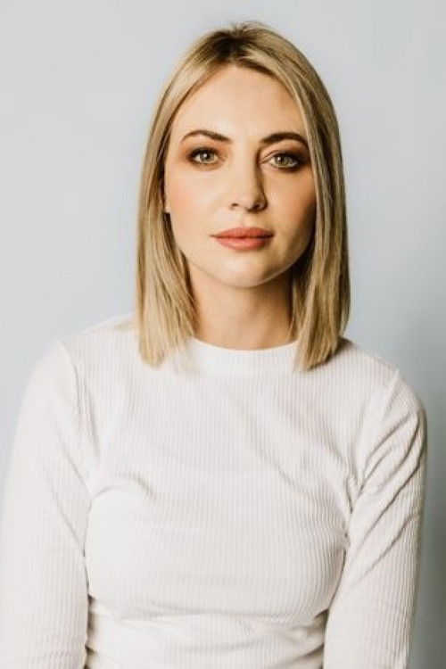 Миа-Анне О'Кеннедй