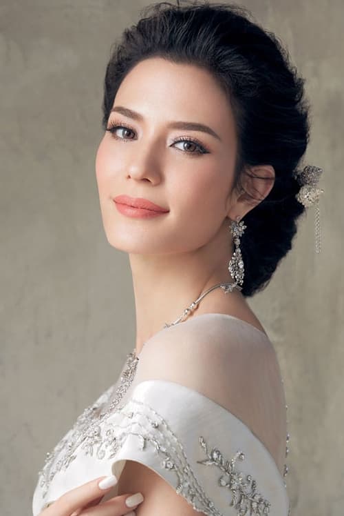 Сусира Ангелина Наенна