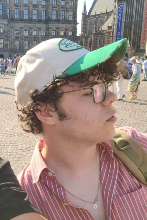 Самуел J-Бриггс