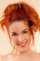 Амарна Миллер