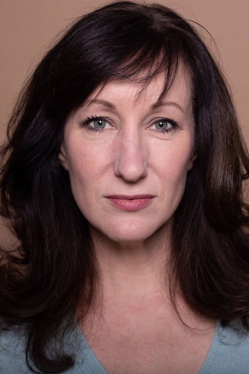 Ангела Атwоод