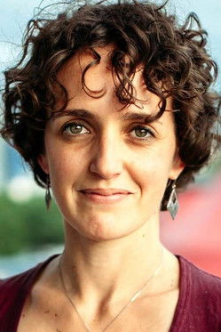 Сабрина Б. Карине