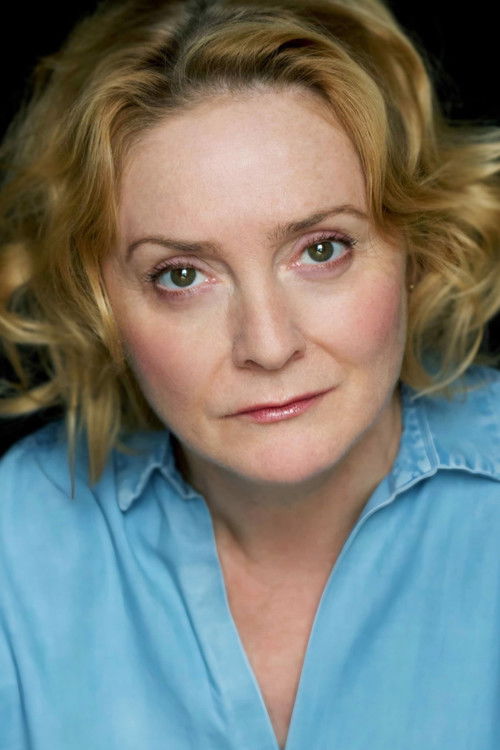 Лиззие Хоплей