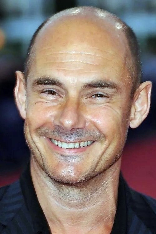  Бернар Кампан