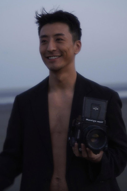 Рензхуо Баи