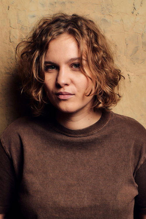 Емма Петерс