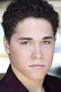 Бенjамин А. Хойт