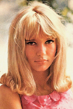 Гиллиан Хиллс