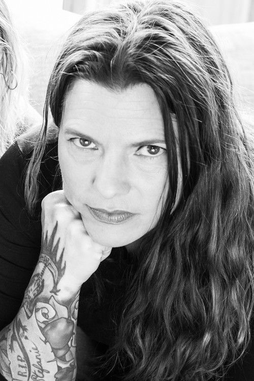 Валерие М. Агнеw