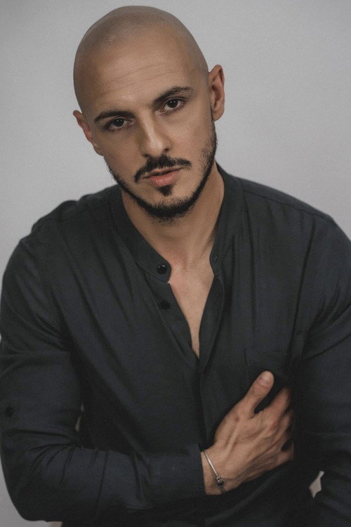 Грег Аматуни