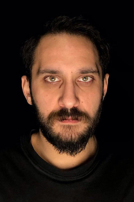 Йиğит Ефе Тузлацıоğлу