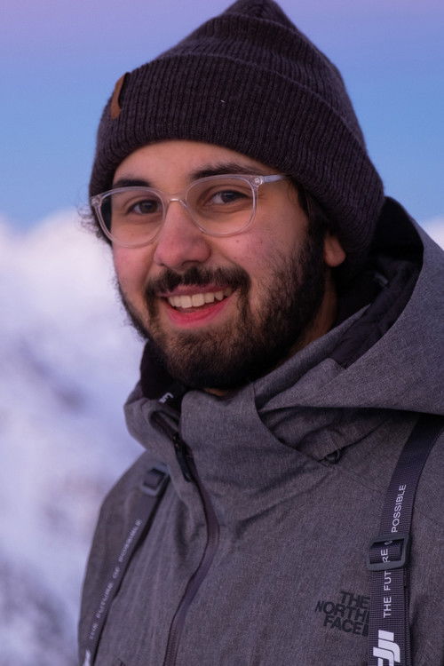 Аxел Лакхдар