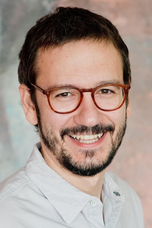 Давид Серрано