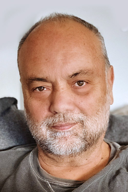 Jамес Йукицх