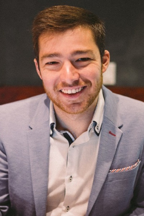 Андреw Тигхт