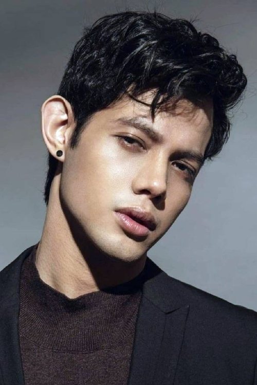 Али Асистио