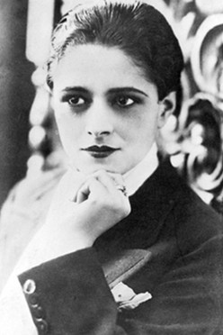 Мерцедес Симоне