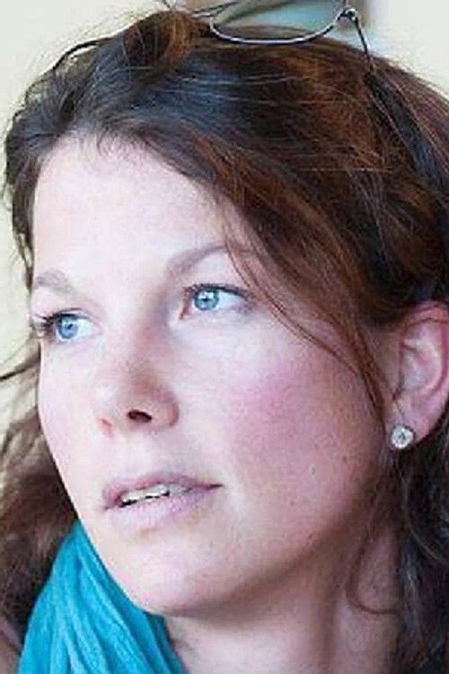 Делпхине Бернард-Валет