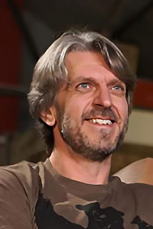 Симон Схеридан