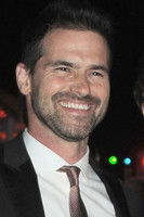 Бурк Схарплесс