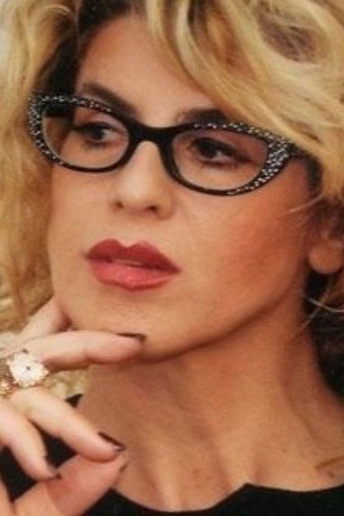 Паола Наззаро