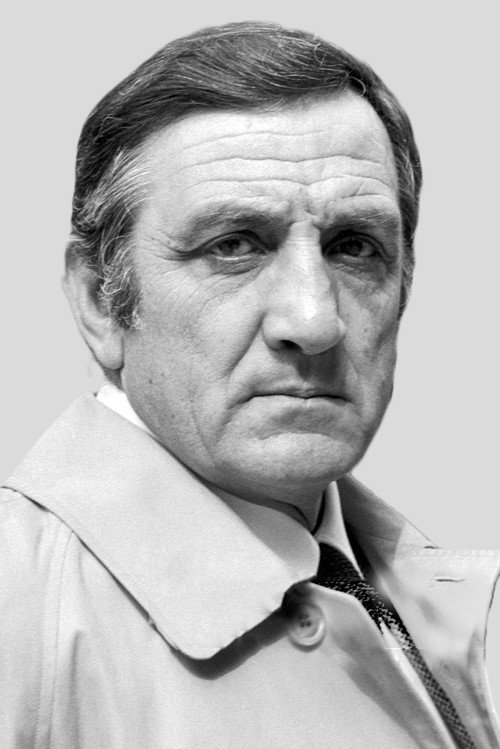 Лино Вентура