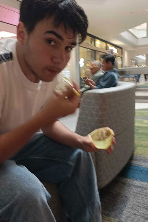 Антóн Гарцíа Гонçалвес