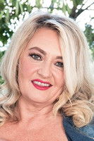 Дайлйнн Тхомас