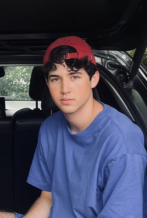 Бранден Естрада