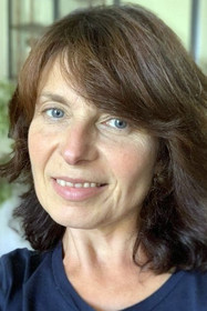 Исабелле Месбах