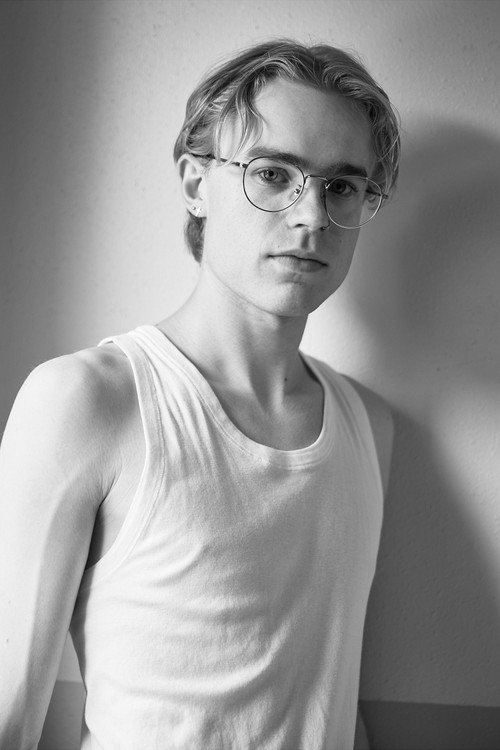 Данте Гроссфелд