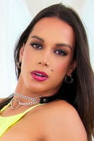 Схакира Бразил