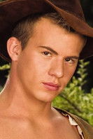 Jарод Стеел